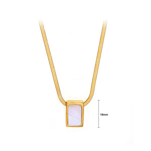 Fashion and Simple Plated Gold 316L Stainless Steel Geometric Cube Shell Pendant with Necklace