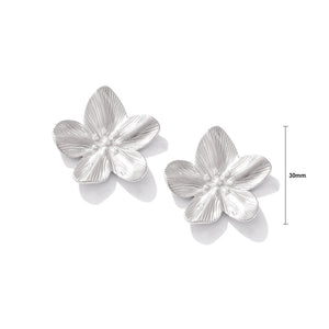 Fashion and Sweet 316L Stainless Steel Flower Stud Earrings