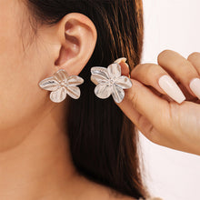 Load image into Gallery viewer, Fashion and Sweet 316L Stainless Steel Flower Stud Earrings