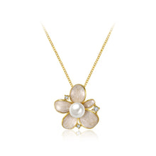 Load image into Gallery viewer, Elegant Noble Romantic Fashion Gold Plated Flower Pearl Necklace and Pendant