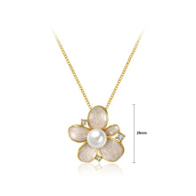 Load image into Gallery viewer, Elegant Noble Romantic Fashion Gold Plated Flower Pearl Necklace and Pendant