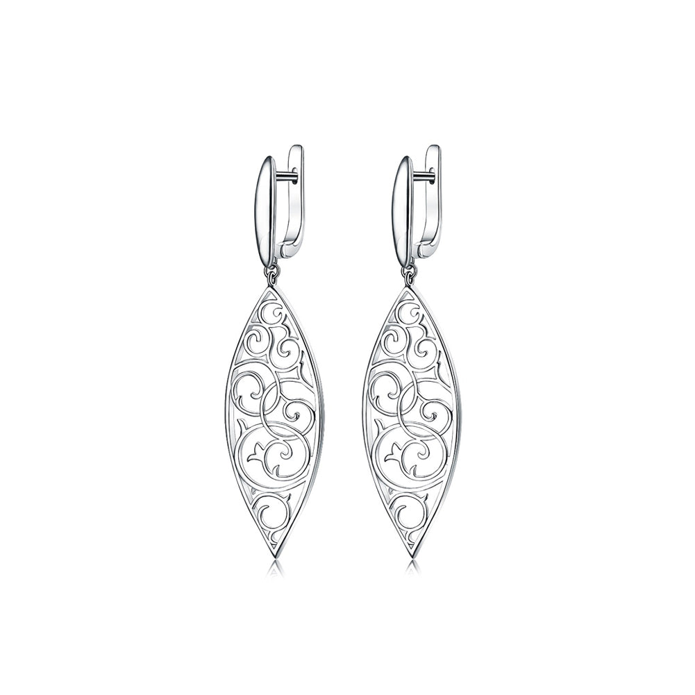 Fashion Elegant Hollow Pattern Leaf Earrings