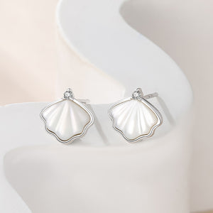 925 Sterling Silver Fashion Simple Ginkgo Leaf Mother-of-pearl Stud Earrings with Cubic Zirconia